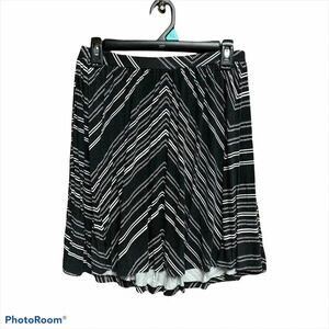 Old Navy smocked knit skirt size small